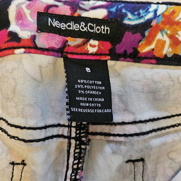 Floral Jeans - Picture 3 of 4